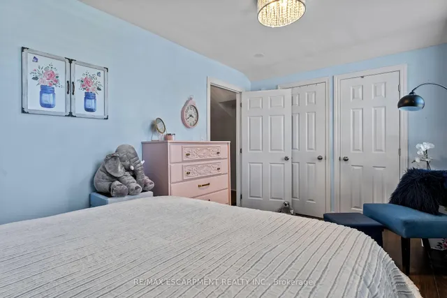 Additional image 32 of 99 Mill St