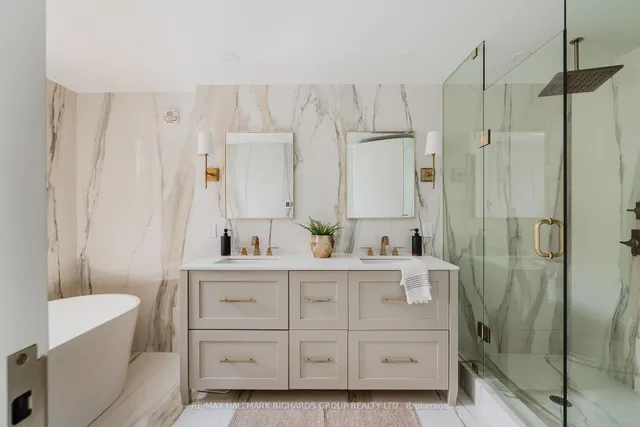 Additional image 19 of 1331 Queen St Unit TH2