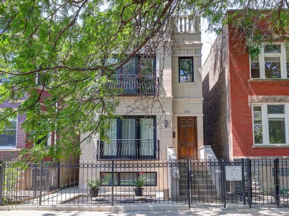 938 N Washtenaw Ave, Chicago, IL 60622