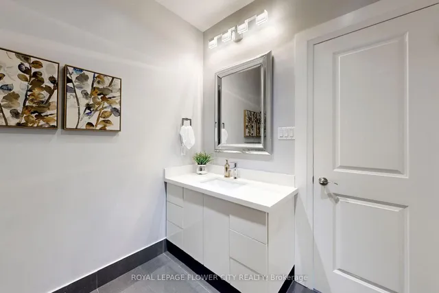 Additional image 17 of 8 Furnival Rd