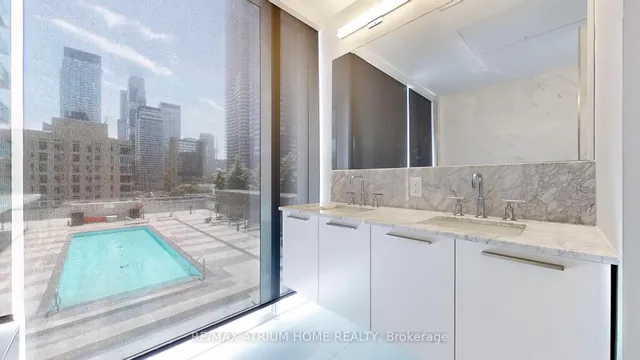 Additional image 25 of 1 Gloucester St Unit 715