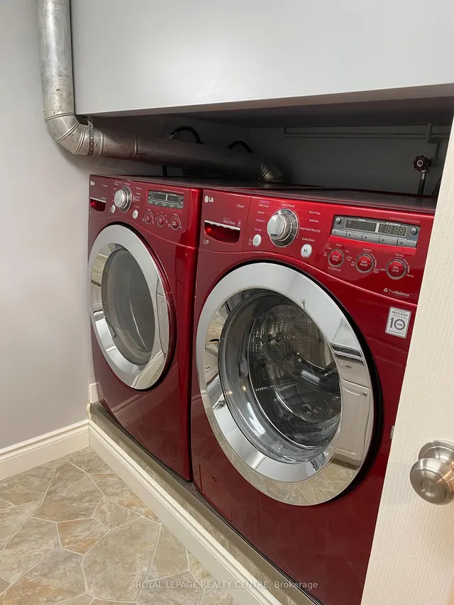 Additional image 22 of 35 Aintree Cres