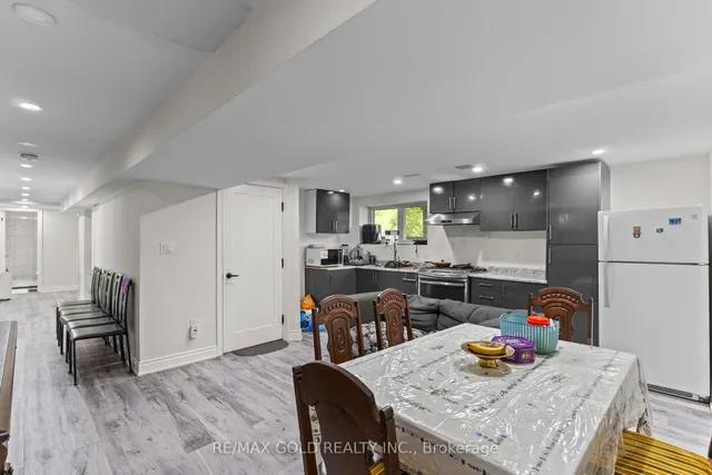 Additional image 37 of 8420 Creditview Rd