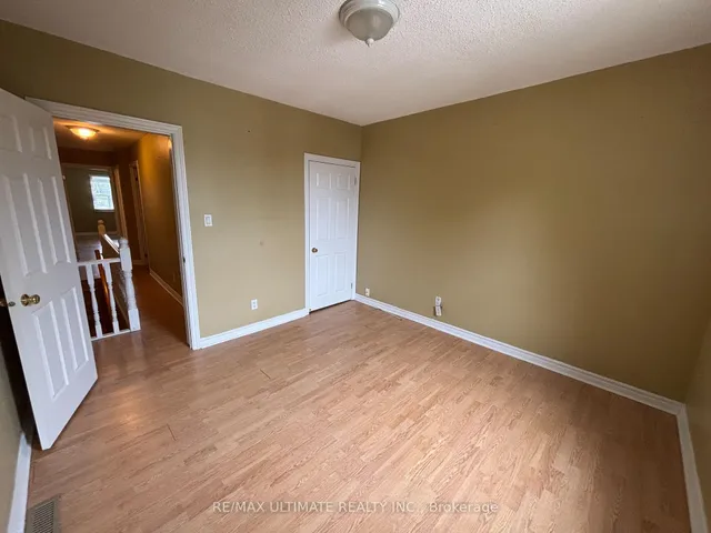 Additional image 9 of 46 BRISTOL Ave