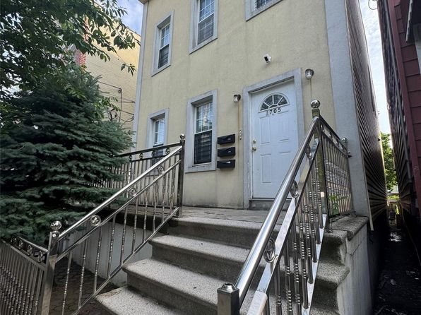 1705 Zerega Avenue, Bronx, NY 10462