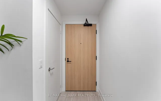 Additional image 6 of 35 Mercer St Unit 1114