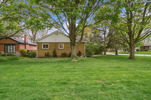 Additional image 3 of 957 Eagle Dr