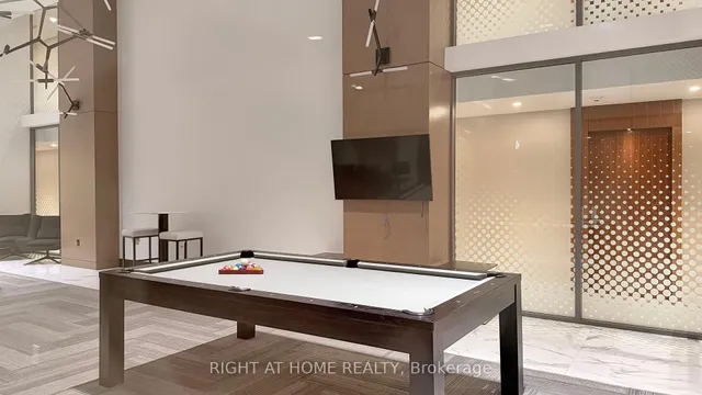 Additional image 30 of 15 Queens Quay Unit 403