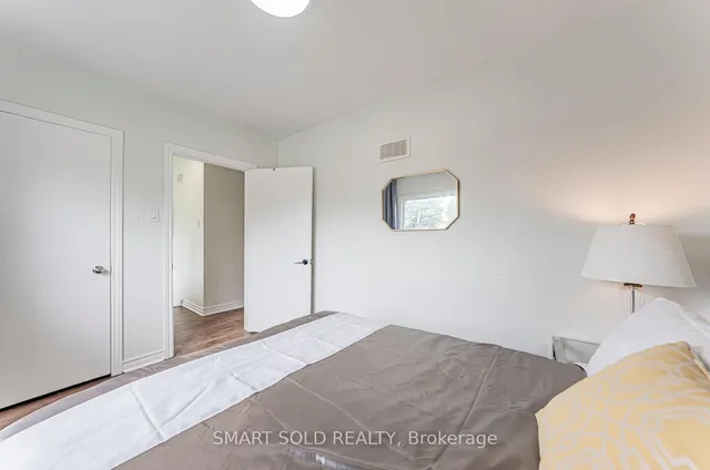 Additional image 29 of 18 Cadillac Ave