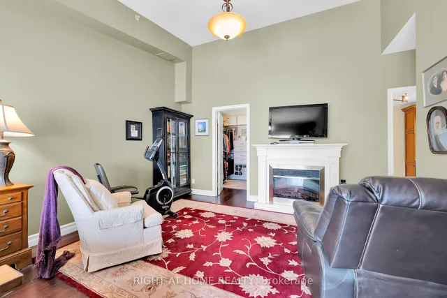 Additional image 28 of 262 Dundas St Unit 403