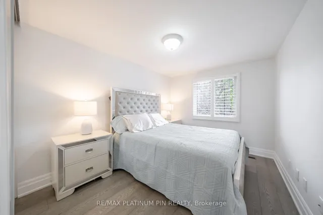 Additional image 11 of 1855 Maple Ridge Dr Unit 33
