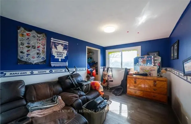 Additional image 21 of 10 Esquire Pl