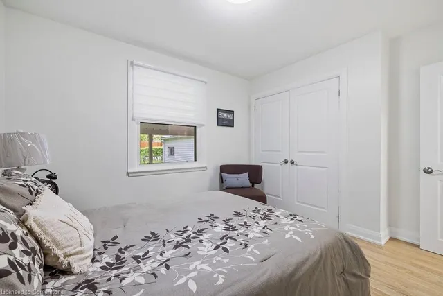 Additional image 28 of 60 Howe Ave