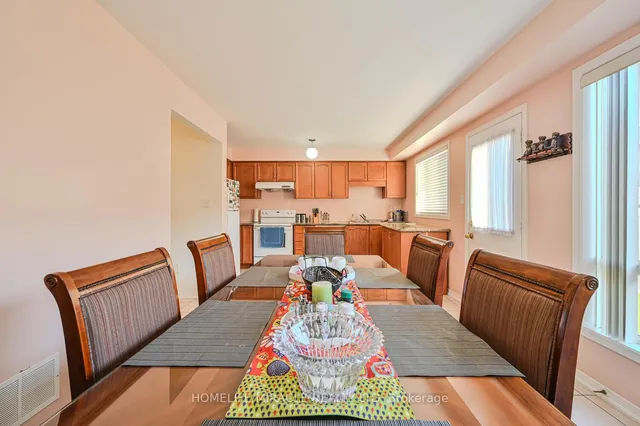 Additional image 14 of 22 Nutwood Way