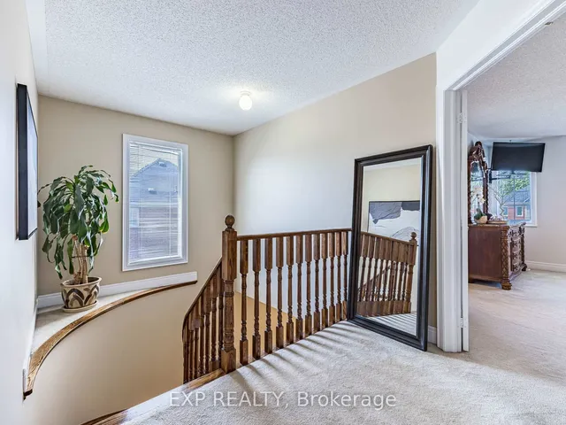 Additional image 17 of 1082 Knotty Pine Grve