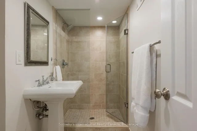 Additional image 38 of 130 Blyth Cres