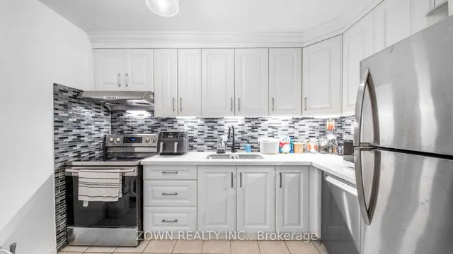 Additional image 15 of 2550 Pharmacy Ave Unit 801