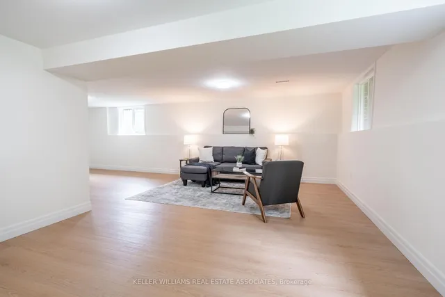 Additional image 35 of 3348 Hannibal Rd