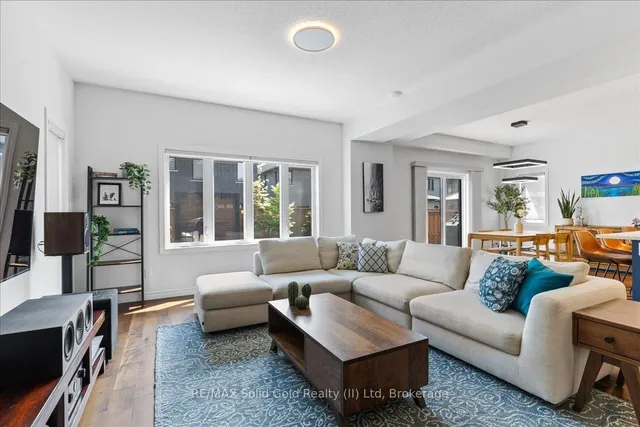 Additional image 7 of 604 Doonwoods Cres