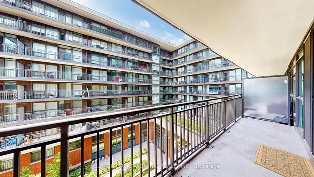 Additional image 24 of 3091 Dufferin St Unit 411