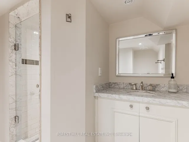 Additional image 30 of 31 Latimer Ave