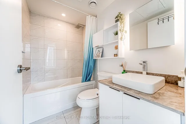 Additional image 23 of 501 Yonge St Unit 2902