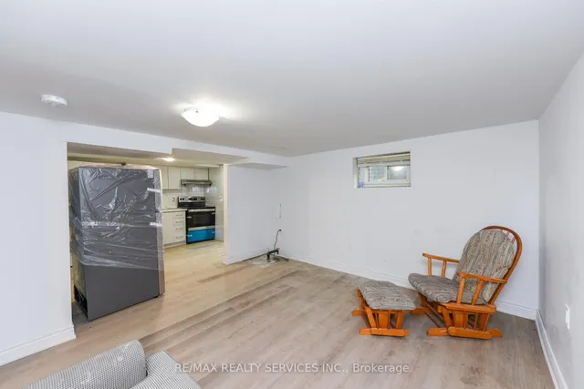 Additional image 45 of 24 Earlton Crt