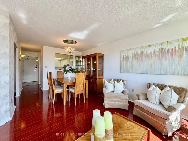 Additional image 10 of 121 Ling Rd Unit 1016