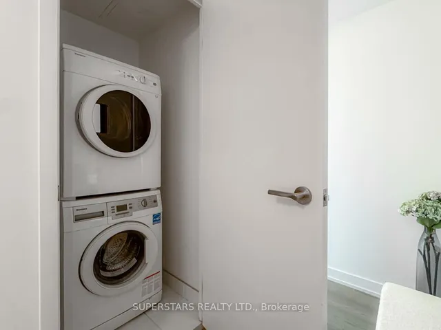 Additional image 30 of 11 Wellesley St Unit 3105