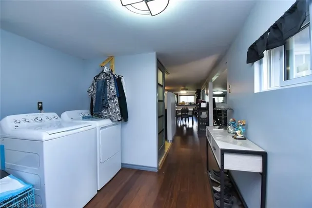 Additional image 10 of 47 Short Pky