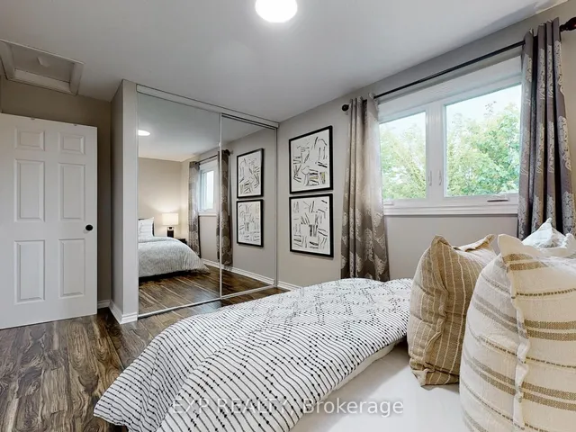 Additional image 32 of 19 Kenscott Rd