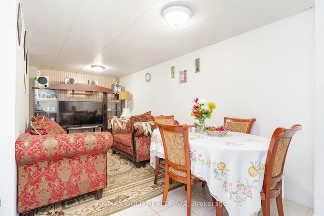 Additional image 18 of 46 Donna Dr