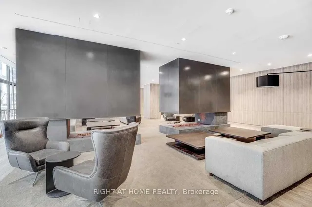 Additional image 16 of 576 Front St Unit 1107