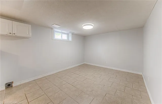 Additional image 39 of 48 Ellis Ave