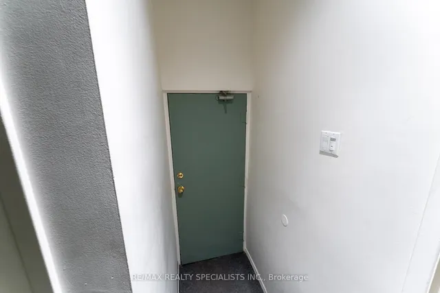 Additional image 29 of 2230 Upper Middle Rd Unit 4