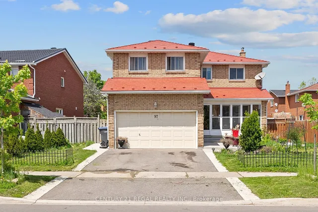 97 Hinchley Wood Grve