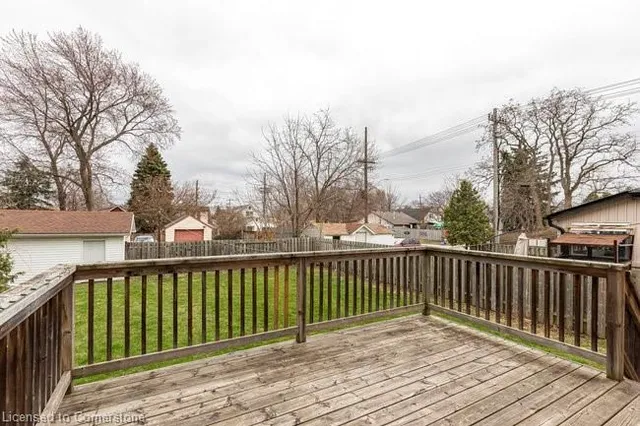 Additional image 40 of 161 East 19th St