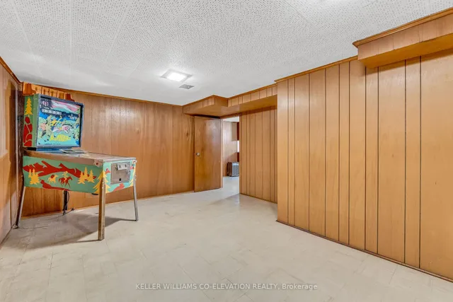 Additional image 32 of 10 Robindale Ave