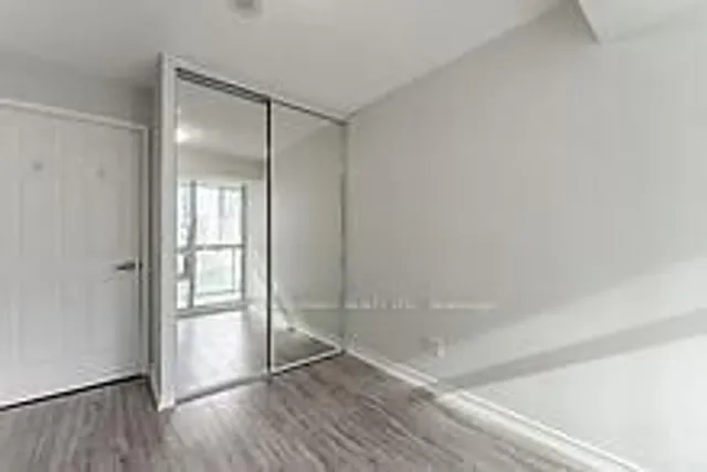 Additional image 27 of 19 Grand Trunk Cres Unit 1202