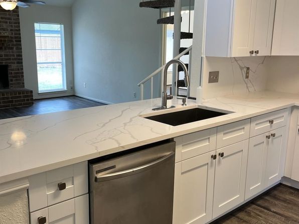 10214 Green Valley Ln, Houston, TX 77064
