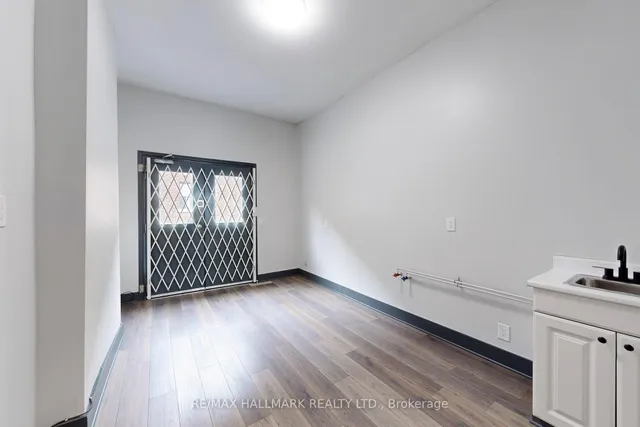 Additional image 10 of 148 Parliament St