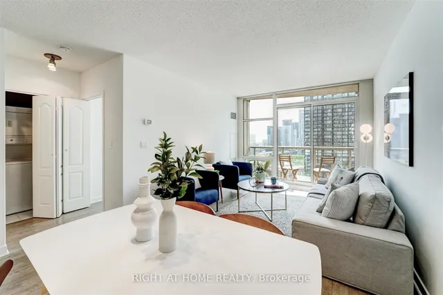 Additional image 12 of 10 Navy Wharf Crt Unit 2001