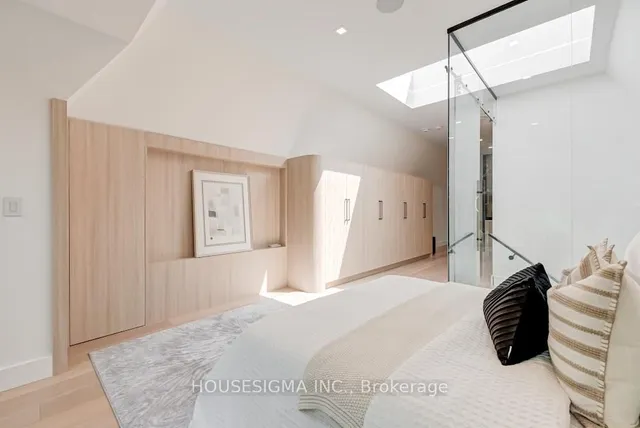 Additional image 38 of 188 Duplex Ave