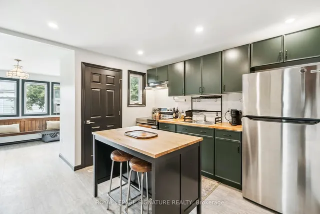 Additional image 13 of 20 Robins Ave