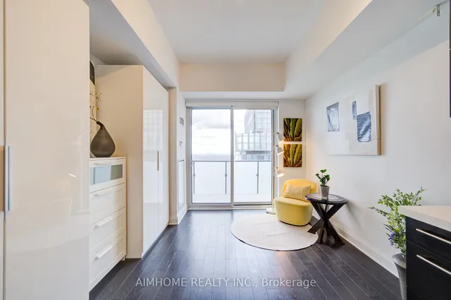 Additional image 22 of 1080 Bay St Unit 4704