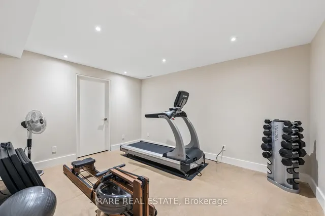 Additional image 28 of 370 Keewatin Ave