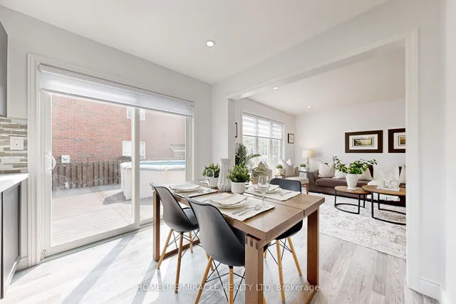 Additional image 15 of 949 Zelinsky Cres