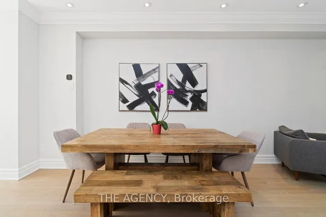 Additional image 7 of 82 Logan Ave