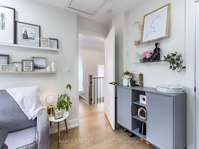 Additional image 31 of 41 Glendale Ave