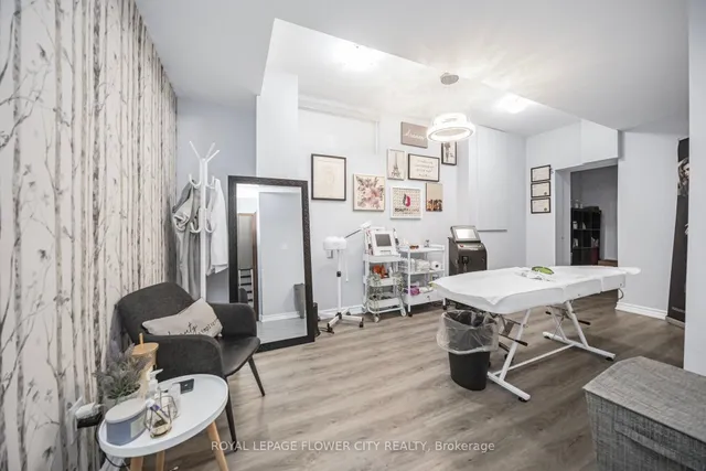 Additional image 40 of 21 Relton Circ